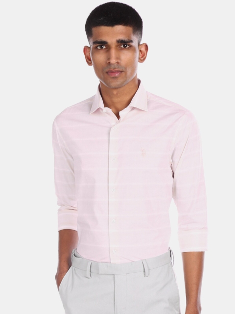 

U.S. Polo Assn. Men Pink Regular Fit Striped Casual Shirt