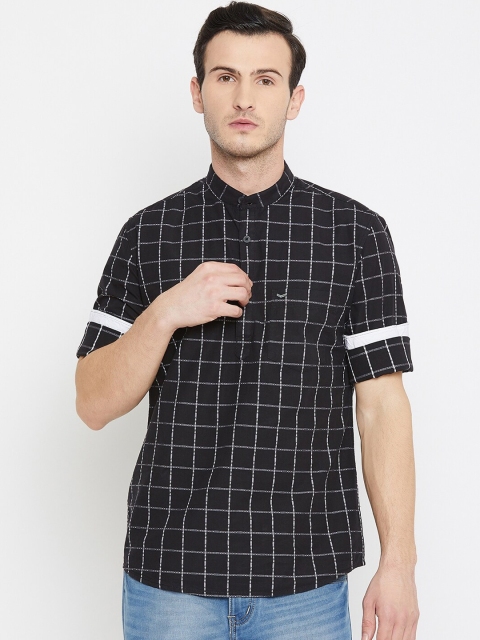 

Crimsoune Club Men Black Slim Fit Checked Cotton Casual Shirt