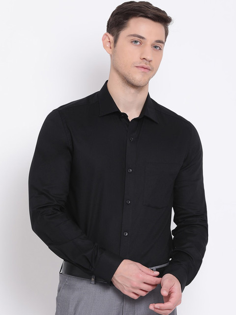 

Turtle Men Black Slim Fit Solid Cotton Formal Shirt