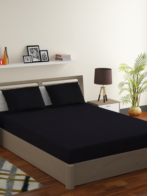 

Bromwick Black Solid 180 TC Polycotton 1 Queen Bedsheet with 2 Pillow Covers