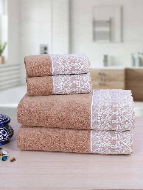 

RANGOLI Set Of 4 Brown & White Embroidered 550 GSM Towels