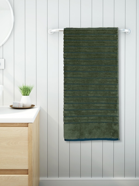 

SPACES Unisex Green & Blue Ribbed 575 GSM Bath Towel
