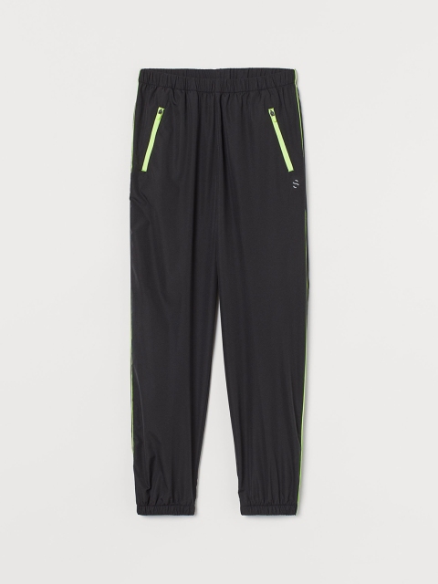 

H&M Boys Black Solid Windproof Trousers