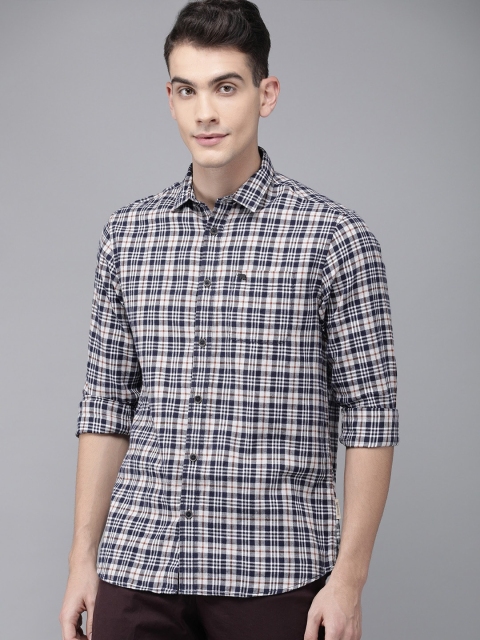 

THE BEAR HOUSE Men Navy Blue & White Slim Fit Checked Casual Shirt