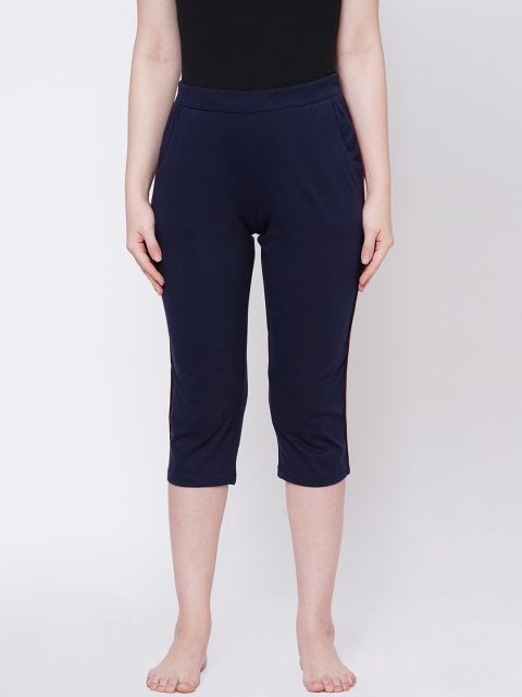 

Sweet Dreams Women Navy Blue Solid Regular Fit Capris