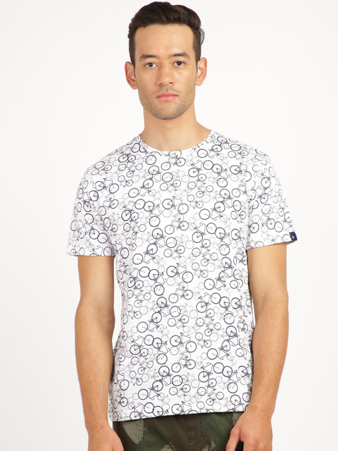 

Breakbounce Men White Printed Round Neck T-shirt