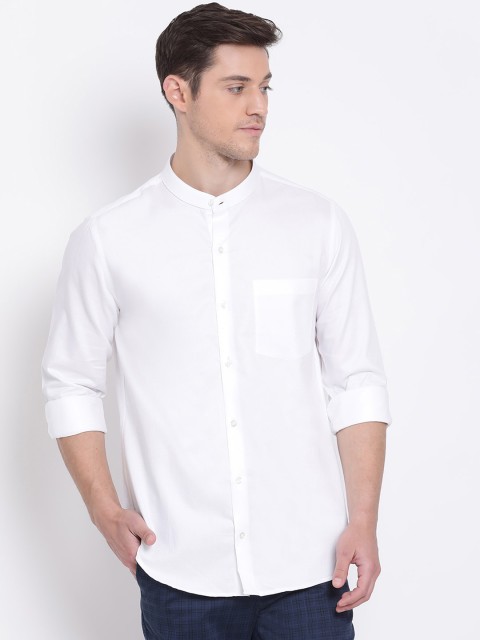 

Turtle Men White Slim Fit Solid Cotton Casual Shirt