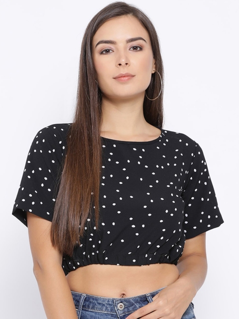 

Meee Black Geometric Printed Crepe Boxy Crop Top