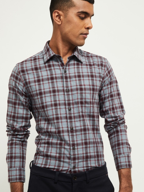 

max Men Grey Slim Fit Checked Casual Shirt