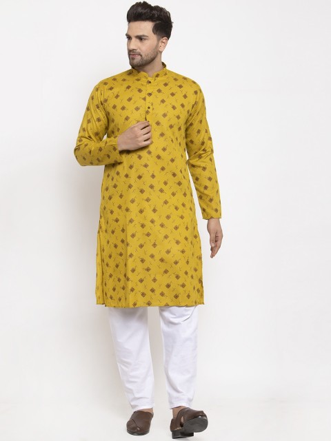 

GRACIT Men Yellow Printed Kurta with Churidar