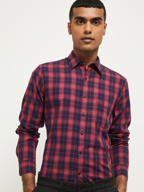 

max Men Maroon & Navy Blue Slim Fit Checked Casual Shirt