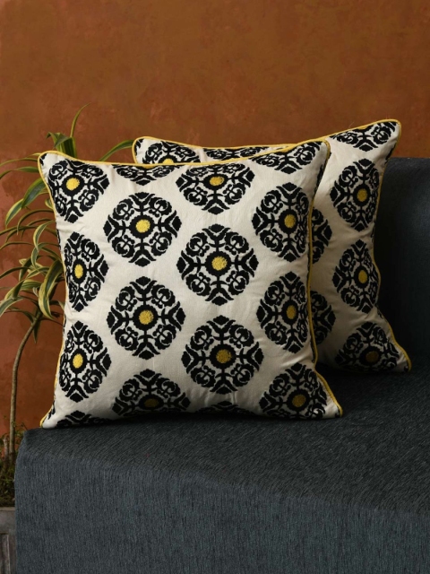 

AMOROSA Off-White & Black Set of 2 Ethnic Motifs Square Cushion Covers