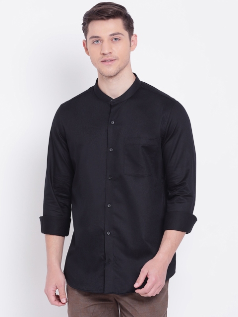 

Turtle Men Black Slim Fit Solid Cotton Casual Shirt