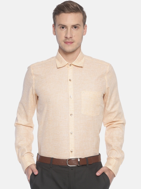 

COUPER & COLL Men Peach-Coloured Slim Fit Solid Casual Cotton Shirt