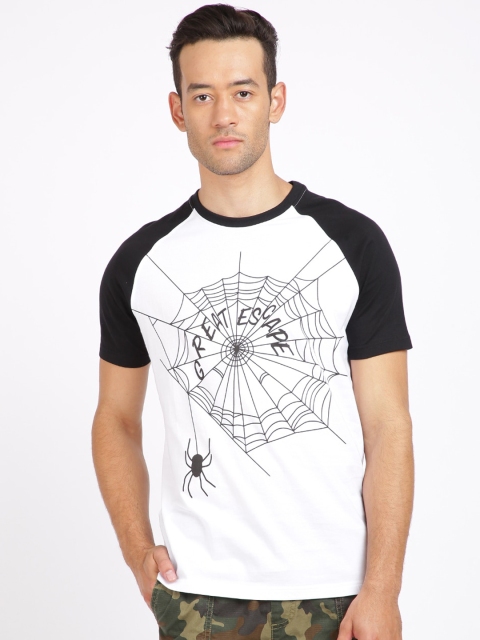 Breakbounce Men White & Black Printed Round Neck T-shirt