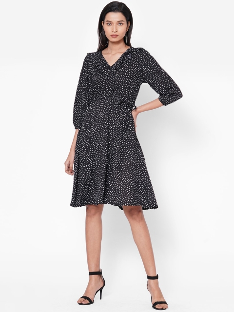 

109F Women Black & White Printed Fit and Flare Dress