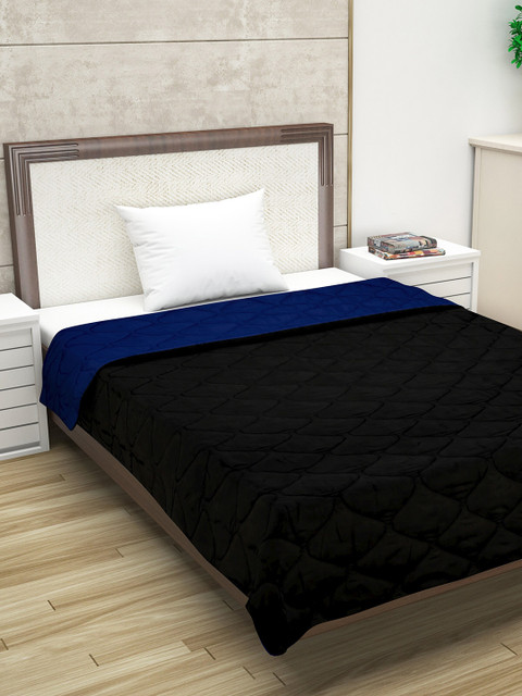 

Divine Casa Navy Blue & Black Solid Mild Winter 150 GSM Single Bed Comforter