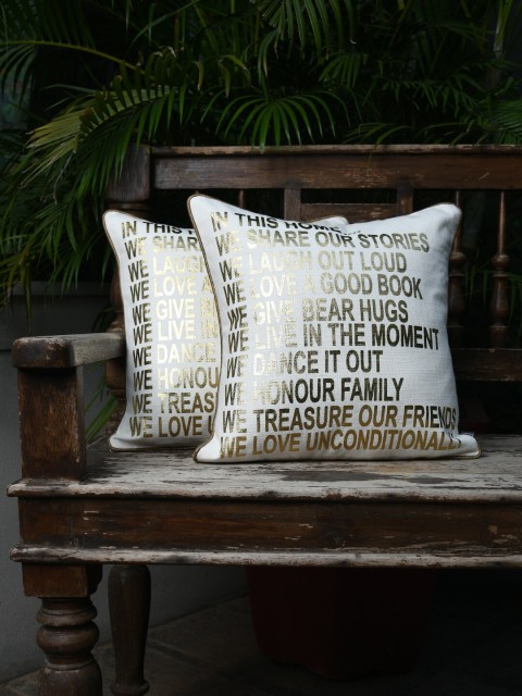

AMOROSA White & Gold-Toned Set of Single Quirky Square Cushion Covers
