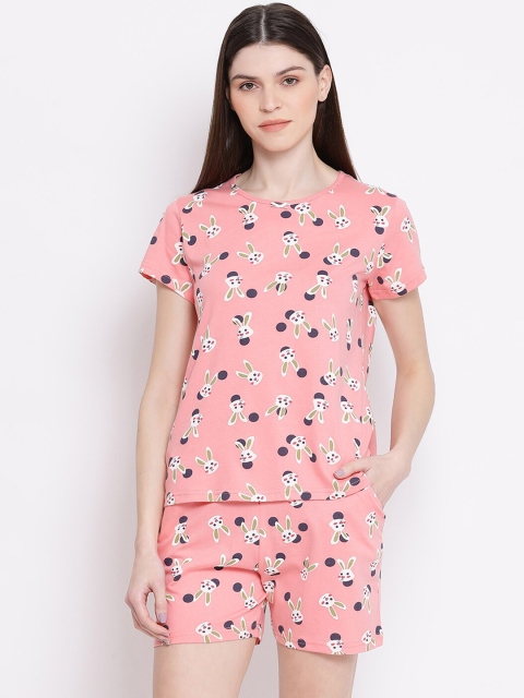 

Kanvin Women Peach-Coloured & White Printed Night suit