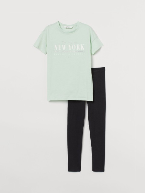 

H&M Girls Black & Green 2 Piece Printed Set