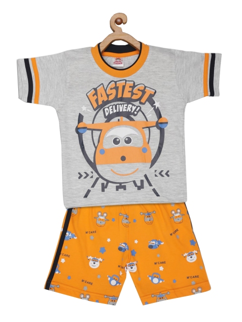 

JBN Creation Boys Grey & Orange Printed T-shirt with Shorts
