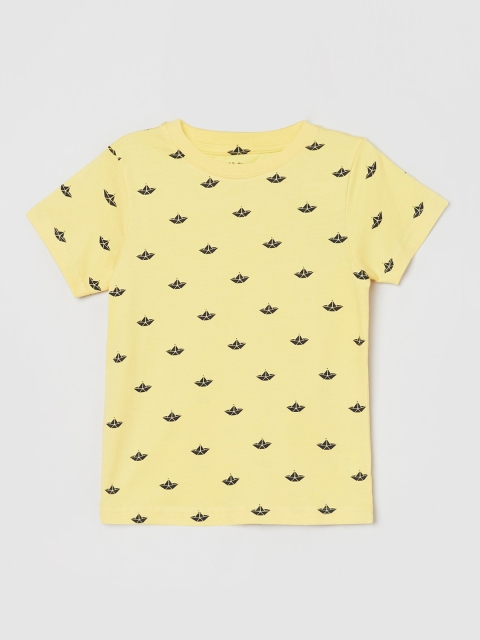 

max Boys Yellow Printed Round Neck T-shirt