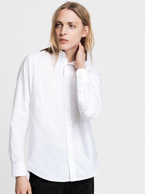 

GANT Men White Regular Fit Solid Casual Shirt