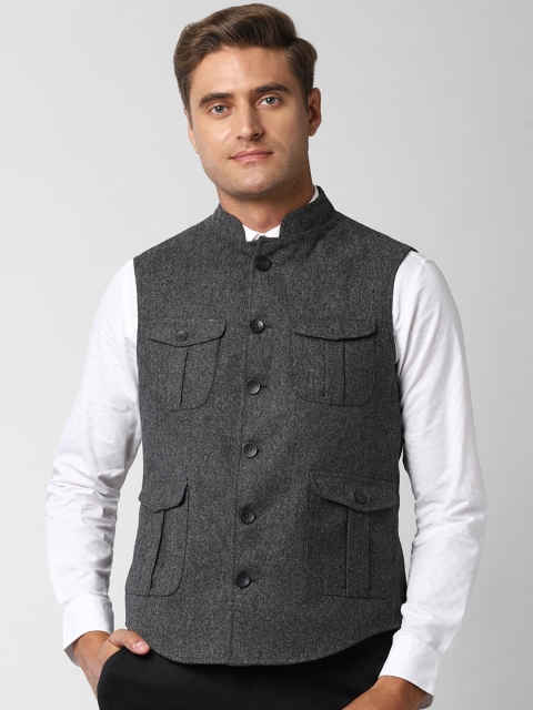 

Peter England Men Grey Solid Waistcoat