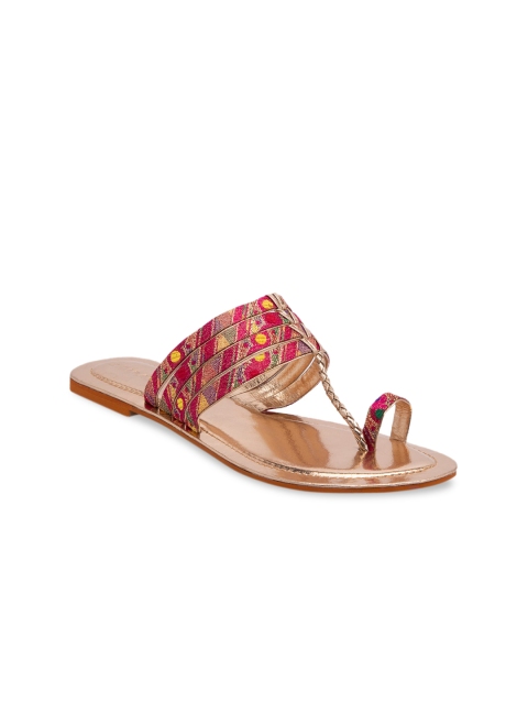 

ERIDANI Women Rose Gold & Pink Printed One Toe Flats