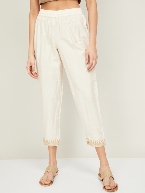

Melange by Lifestyle Women Off-White Regular Fit Solid Regular Trousers