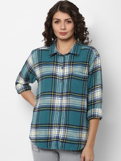 AMERICAN EAGLE OUTFITTERS Women Teal & White Regular Fit Checked Casual Shirt