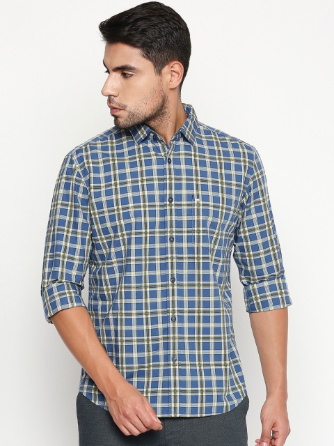 

Basics Men Blue Slim Fit Checked Casual Shirt