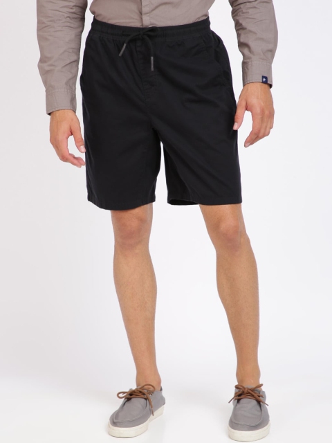 

Breakbounce Men Black Solid Slim Fit Regular Shorts