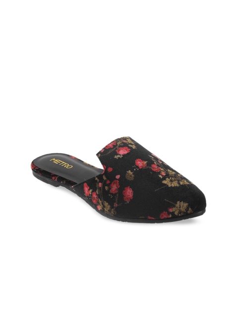 

Metro Women Black Woven Design Mules