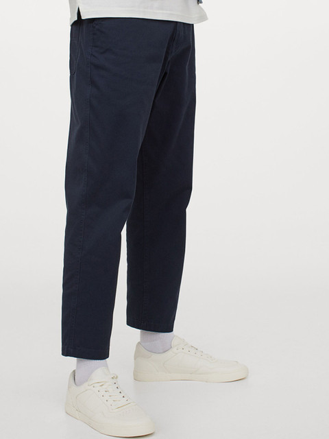 

H&M Men Blue Solid Regular Fit Chinos