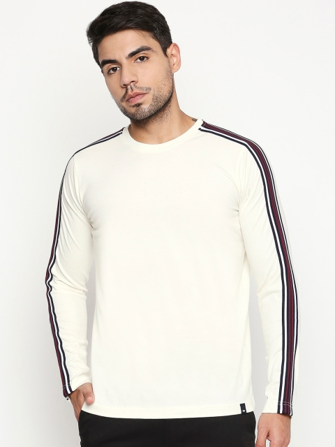 

Basics Men Off-White Colourblocked Round Neck T-shirt