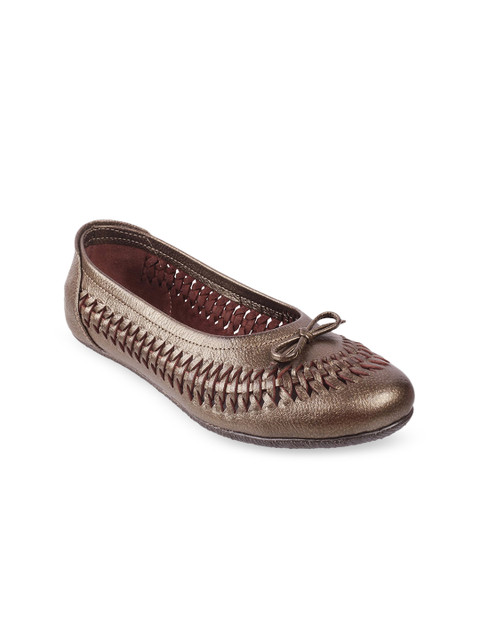 

Metro Women Bronze-Toned Solid Leather Ballerinas