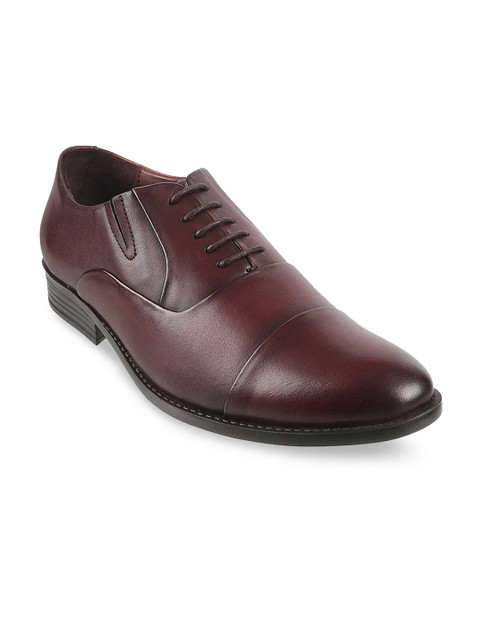 

Metro Men Maroon Solid Leather Formal Oxfords