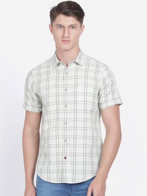 

Crocodile Men Green Regular Fit Checked Casual Shirt