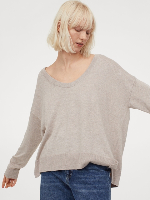 

H&M Women Beige Solid Fine-knit jumper