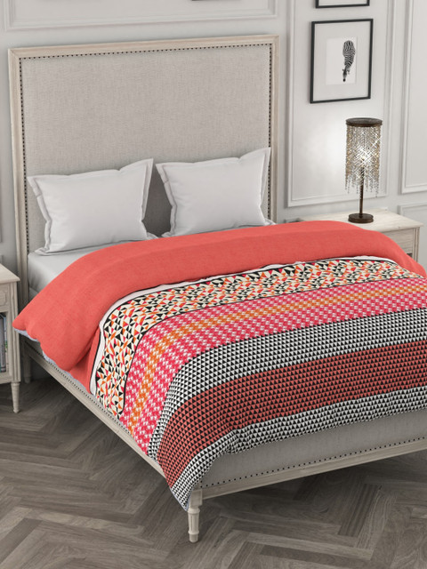 

Portico New York Pink & Black Printed Cadence Double King Duvet Cover