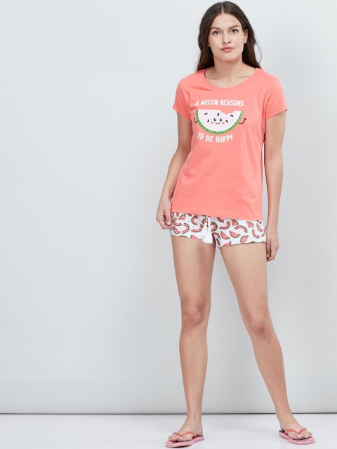 

max Women Pink & White Printed Night Suit