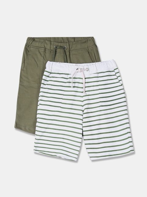 

Cherokee Boys White Striped Regular Fit Regular Shorts Set of 2
