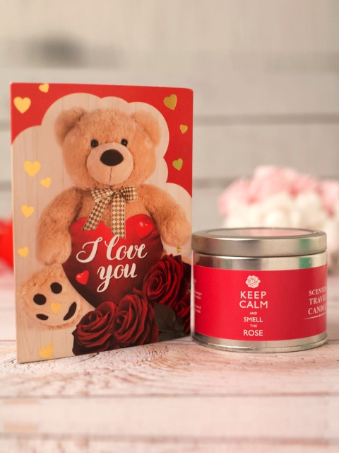

Archies Valentine Love Special Candle With Card, Red