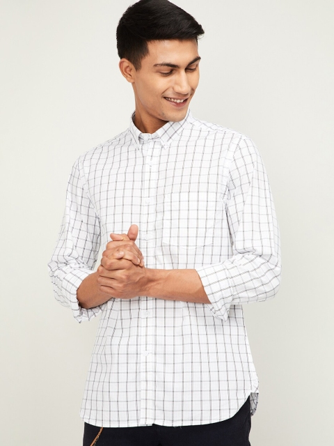 

CODE by Lifestyle Men White Slim Fit Checked Casual Shirt