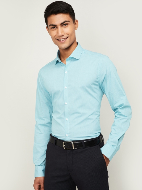

CODE by Lifestyle Men Green Slim Fit Solid Casual Shirt