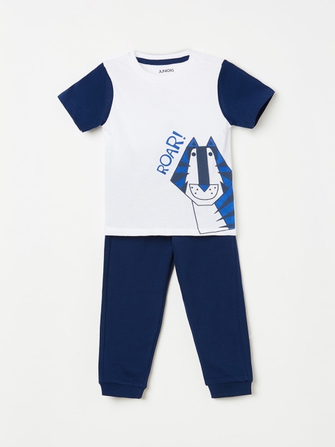 

Juniors by Lifestyle Boys White & Navy Blue Printed T-shirt with Trousers