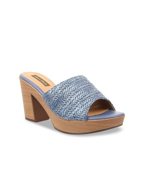 

Flat n Heels Women Blue Woven Design Sandals