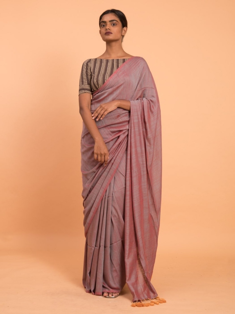 

Suta Purple Solid Saree with Tassled Pallu