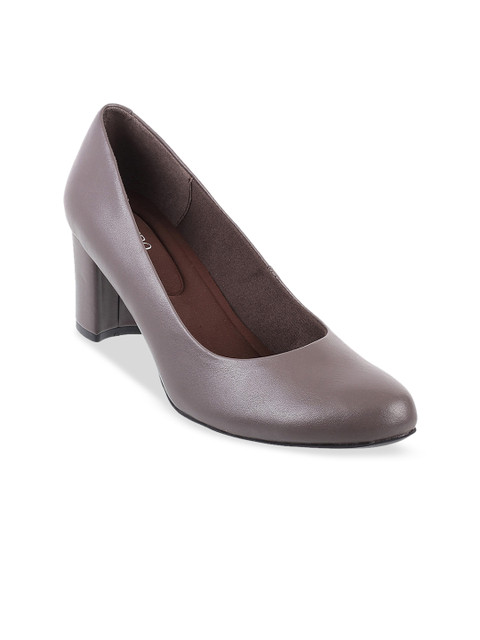 

Metro Women Grey Solid Pumps